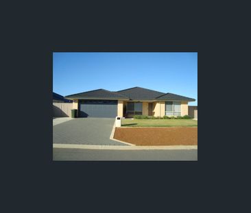 BREAK LEASE - Family Home in WANDINA - Photo 4