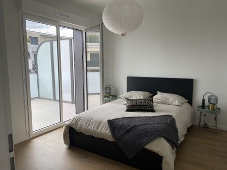 Location Appartement 3 pièces 70m² TALENCE 33400 - Photo 2