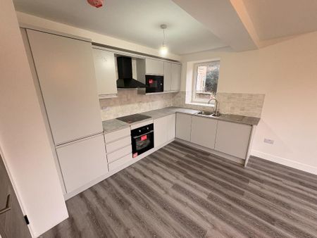2 bedroom flat to rent - Photo 5