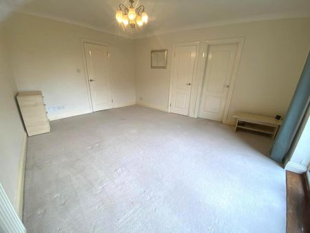 2 bedroom flat to rent - Photo 3