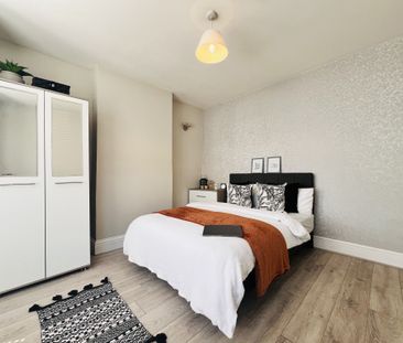 BEDROOM 4 – SMALL DOUBLE - Photo 1