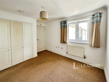 2 bedroom flat to rent - Photo 3