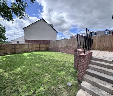 4 bedroom semi-detached house to rent - Photo 6