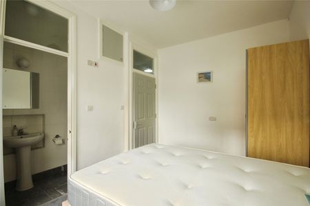 Bickersteth Road, London, SW17 9SH - Photo 5