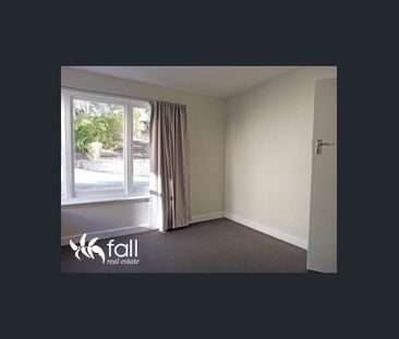 Prime Location with Stunning Derwent River Views - Photo 2