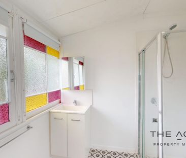 Two x1-Bedroom Units, Low-Maintenance & Central Location - Photo 5