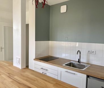 Location Appartement 1 pièce 34m² TROYES 10000 - Photo 6