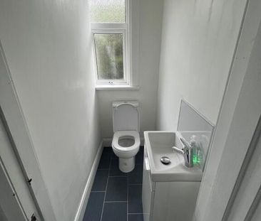 Coolmara, 40 Strand Road, Portstewart, BT55 7LU - Photo 4