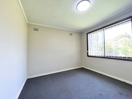 Modern Four Bedroom Home&excl;&excl;&excl; - Photo 3