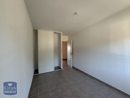 Location Appartement 3 pièces 69m² MARTIGUES 13500 - Photo 3