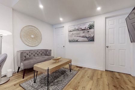 For Lease - 193 Ways Bay Drive, Georgina, Ontario - Photo 4