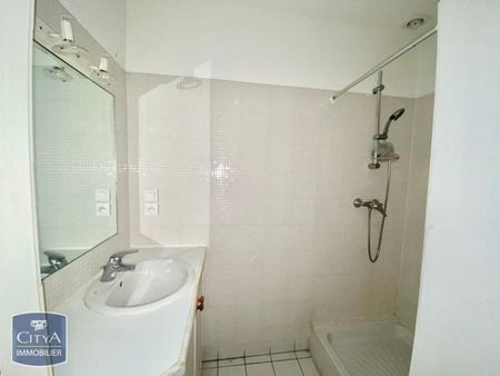 Location Appartement 1 pièce 33m² VILLEURBANNE 69100 - Photo 4