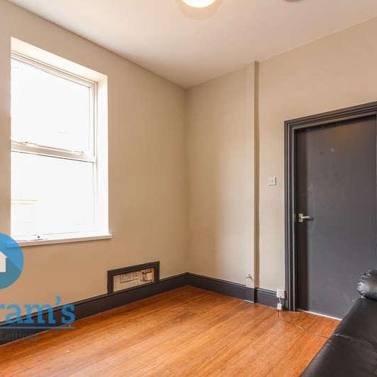 Wilford Grove, Nottingham, NG2 - Photo 1