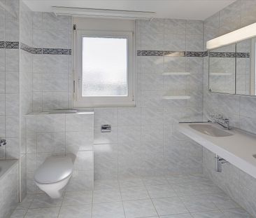 4.5 Zimmer, 129 m², 2. Stock - Photo 2