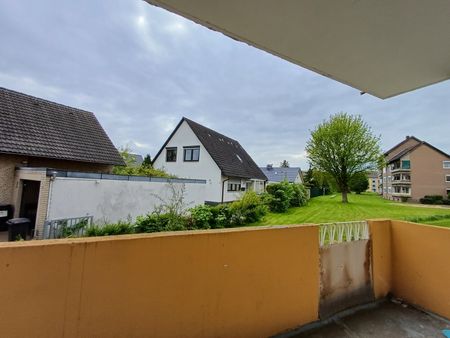 Sanierte 2-Zimmer-Wohnung mit Balkon - Foto 2