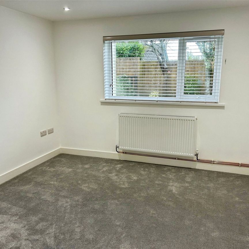 Longstone Hill, Carbis Bay, St. Ives, Cornwall, TR26 - Photo 1