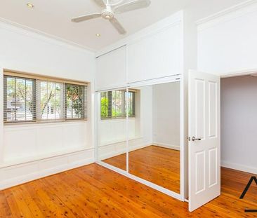 246 Doncaster Avenue, Kensington NSW 2033 - House For Rent | Domain - Photo 3