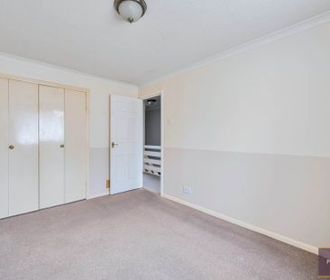 Headley Grove, Tadworth - Photo 4