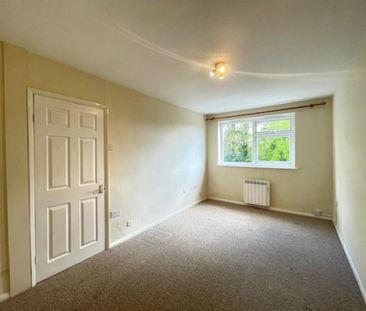 2 bedroom maisonette to rent - Photo 5