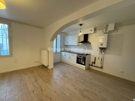 T3 - RUE CAMILLE PELLETAN, - Photo 4