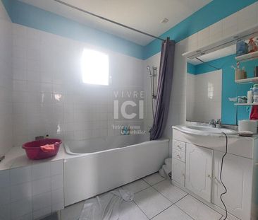 St Colomban - Maison - 3 Pièces - 65 M² - Photo 4