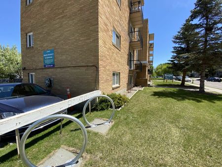 1624 16 Ave SW, Calgary - Photo 5