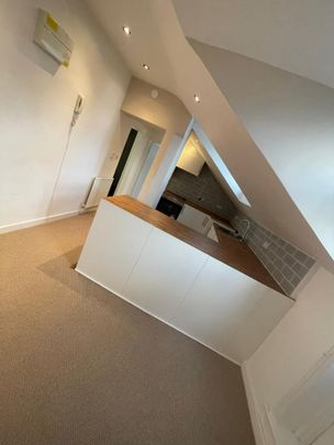 2 Bed Flat, Manor Mount, SE23 - Photo 1