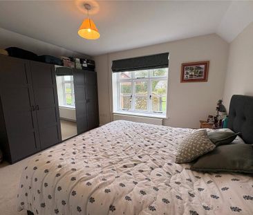 3 bedroom detached house to rent - Photo 3