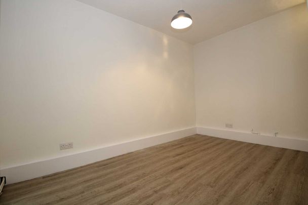 1 bed Maisonette for rent - Photo 1