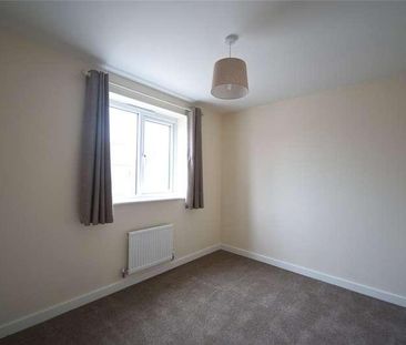 Harrow Drive, Beck Row, Bury St. Edmunds, Suffolk, IP28 - Photo 2