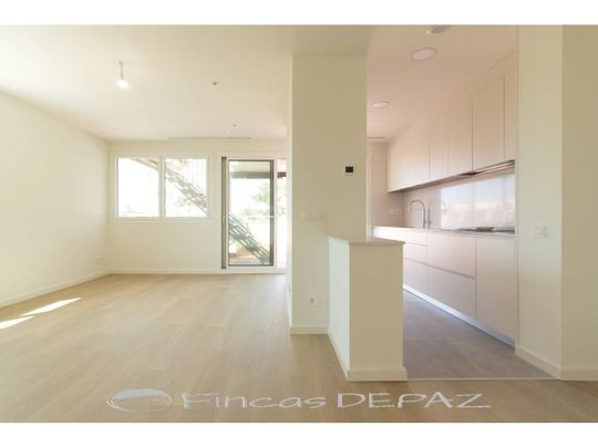 Ático de alquiler en Paseo Marina, 226, Baixador - Photo 1