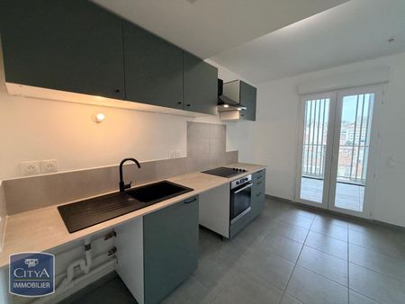 Location Appartement 1 pièce 27m² MARSEILLE 6ème - Photo 2