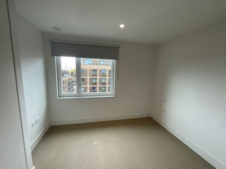 1 Bed Flat, Moulding Lane, SE14 - Photo 3
