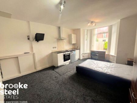 Studio to rent - Photo 3