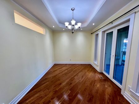 For Lease - 366 Winston Road, Oakville, Ontario - Photo 5