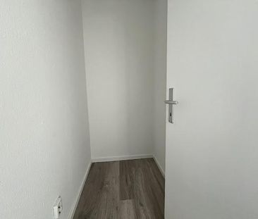 Schöne 2-Zimmer-Wohnung mit Balkon! - Foto 1