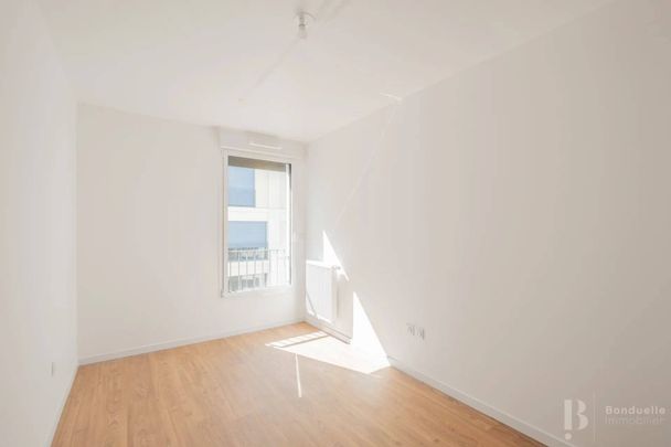 Rental Apartment Bordeaux Saint-Jean - Photo 1