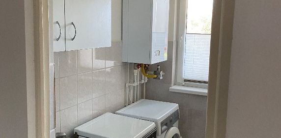 Închiriez garsonieră zona Cetate statia Flanco - Photo 2