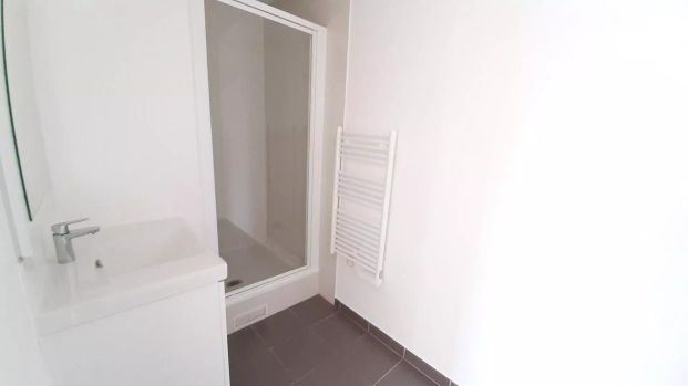 location Appartement T1 DE 31.64m² À MAISONS ALFORT - Photo 1