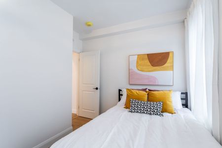 For Lease - 115 Catharine Street Unit# 1, Hamilton, Ontario - Photo 4