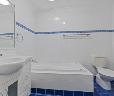 Minto - Photo 6