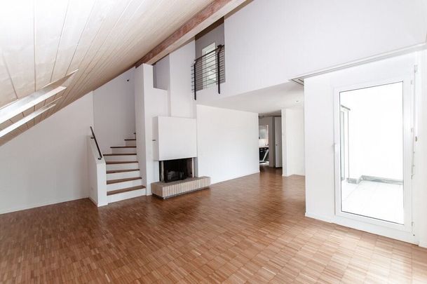 Maisonette apartment – peripheral and urban living near Zurich - Photo 1