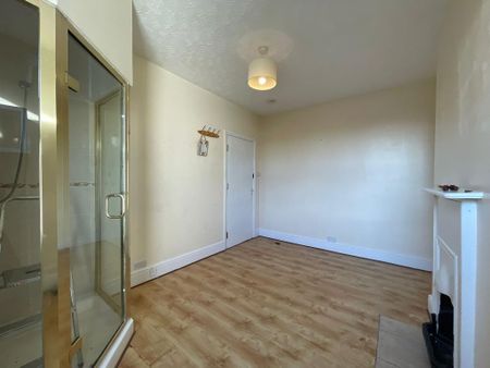 4 bedroom apartment to rent - Photo 5