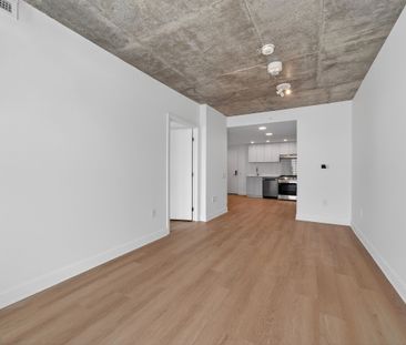 For Lease - 1360 Carling Avenue Unit# 1203, Carlington - Central Pa... - Photo 6