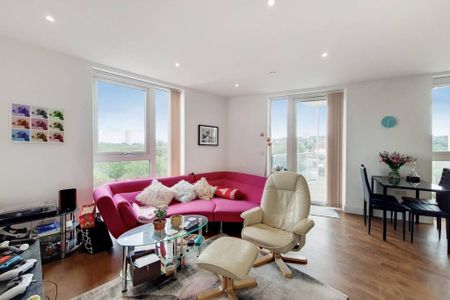 2 bedroom flat to rent - Photo 2