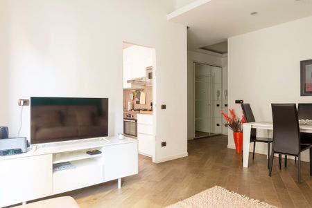 Via Alfonso Lamarmora, Milan, Lombardy 20122 - Photo 4