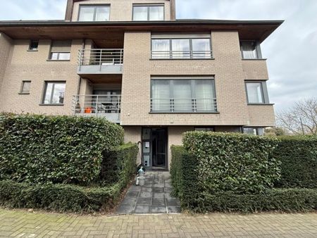 Appartement te huur - Foto 3