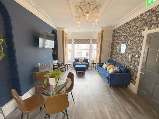 1 bedroom in a house share to rent - Photo 1