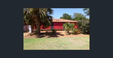 AFFORDABLE 2x2 - Close to all the Action - Photo 2