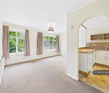 1 bedroom flat to rent - Photo 1